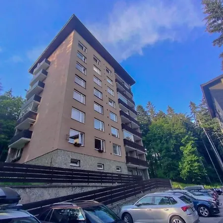 Apartmanek Protez Apartament *