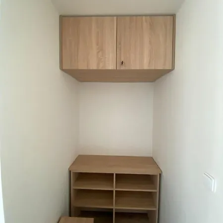 Apartmanek Protez *